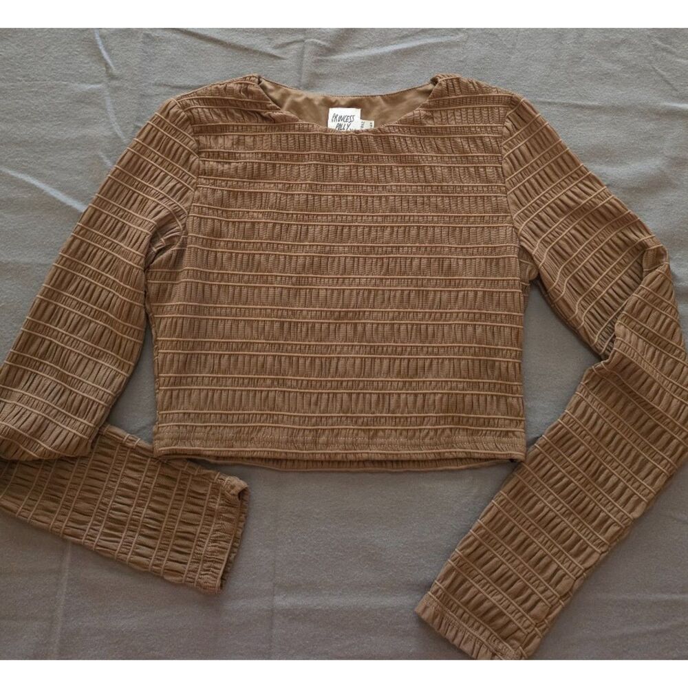 Princess Polly smocked long-sleeve crop top Size 8